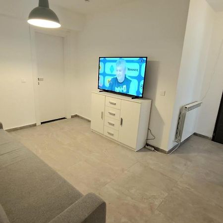 Ris Studio Dublu Universitate, Centrul Vechi Bukarest Eksteriør billede